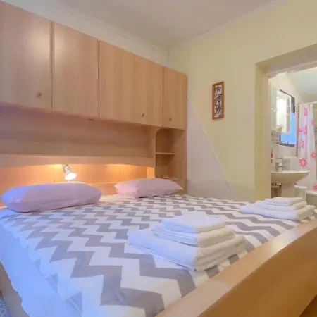 Pjero Apartamento